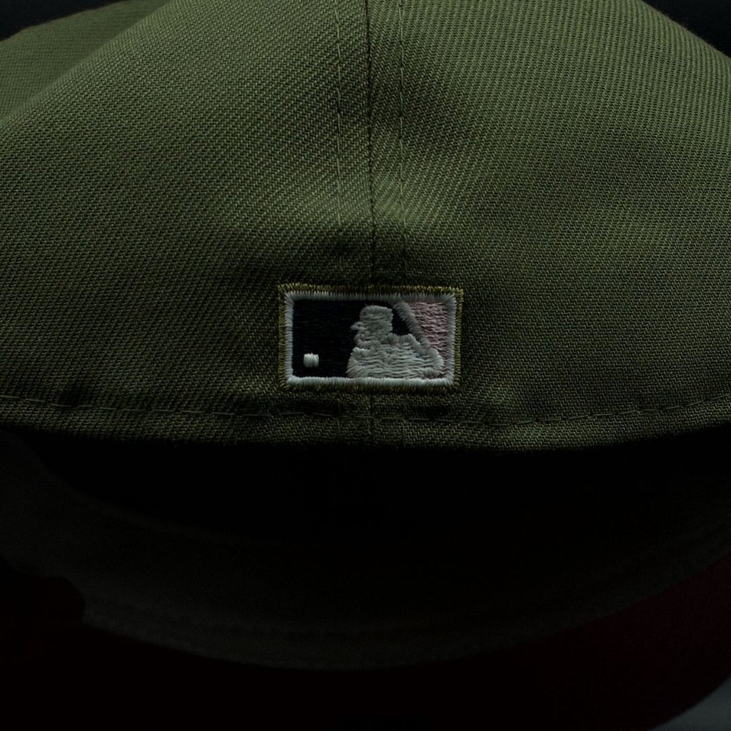 BLUE JAYS 30' OLIVE N PINK