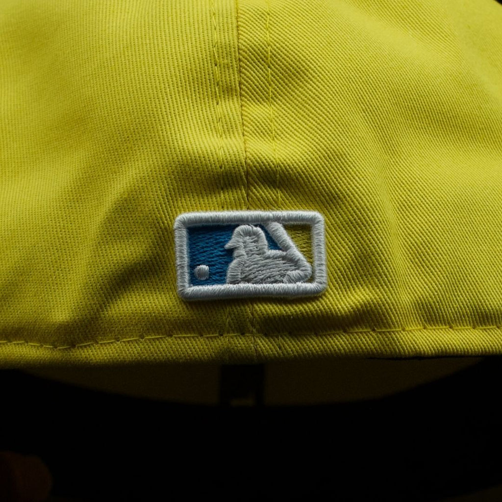 BOSTON 617 CANARY YELLOW